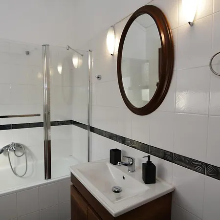 بيت للعطل Apricot House *